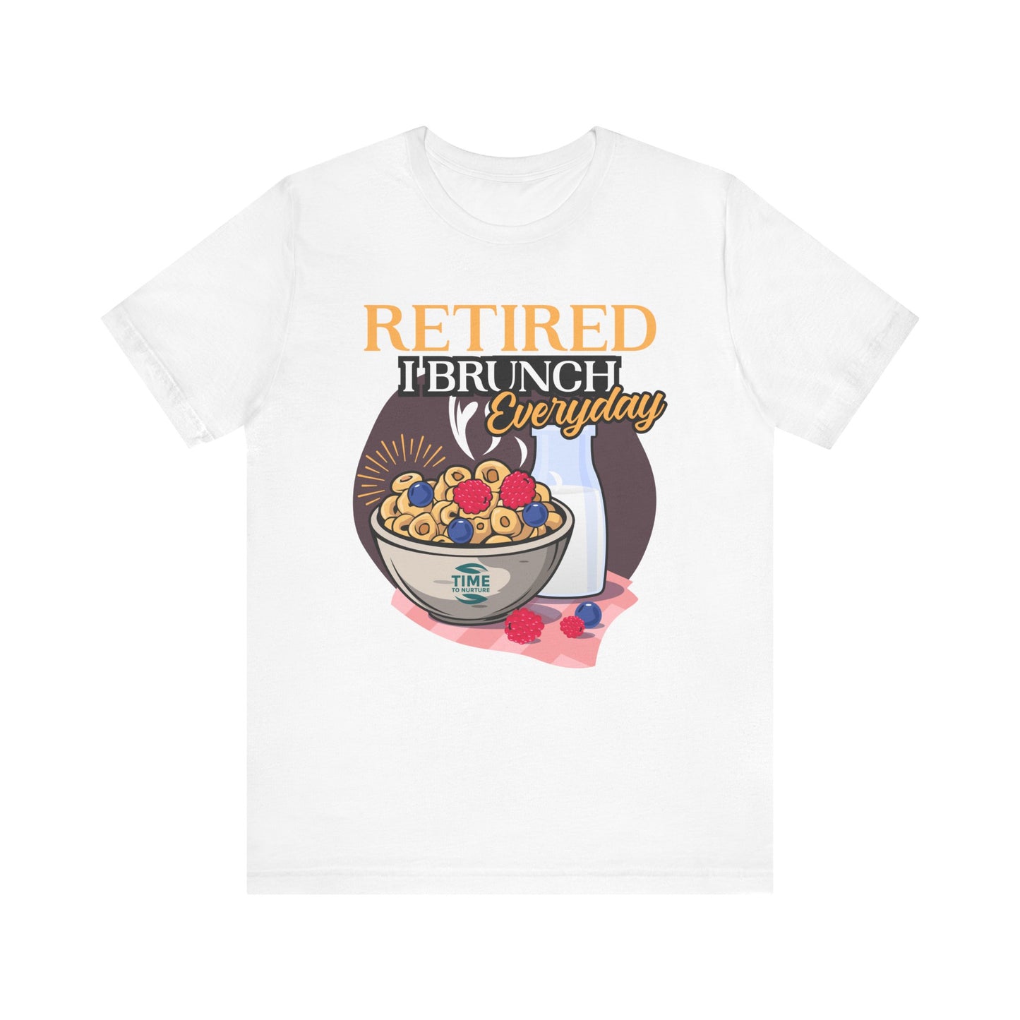 Retired I Brunch Everyday unisex graphic t-shirt, a casual and comfortable top perfect for relaxed outings, retirement celebrations, and brunch lovers, making a fun gift for foodies and leisure enthusiasts.